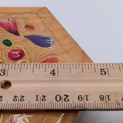 LOT 53: Vintage Vanity Collection - Ralph Lauren Polo Perfume Bottle, Metal Wire Coin Purses, Reed & Barton 706-S Pill Box & More