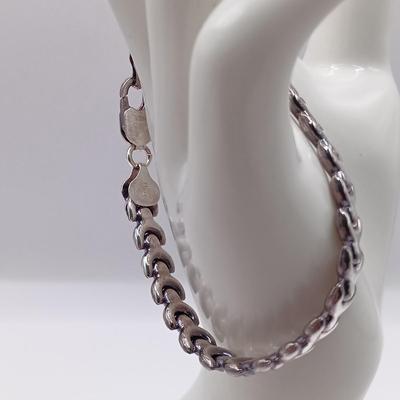 LOT 259: Sterling 925 Italy Bracelet 9.1g