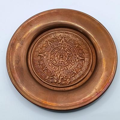 LOT 257: Etienne Aigner Designer Pen, Philadelphia Gas Works Sterling Pendant and Pin, World's Fair Ford Motor Clip & More