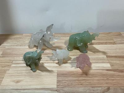 5 Small Elephants