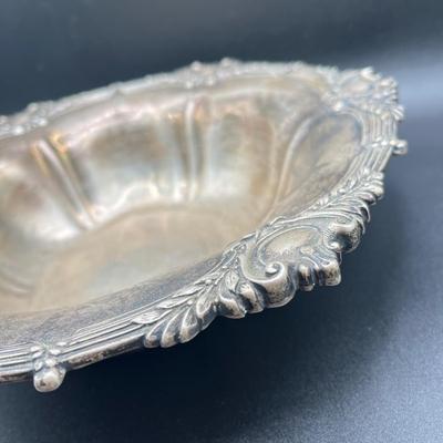 LOT 122K: Vintage Sterling Silver Serving Bowl - 429 Grams