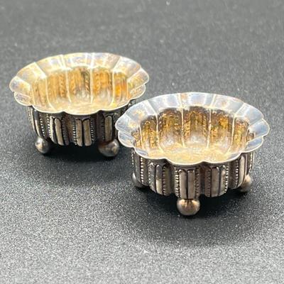 LOT 124K: Sterling Silver Salt and Pepper Shakers - Tiffany & Co. Salt Cellars - 158 Grams Total