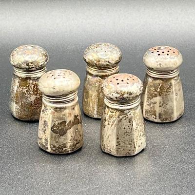 LOT 124K: Sterling Silver Salt and Pepper Shakers - Tiffany & Co. Salt Cellars - 158 Grams Total