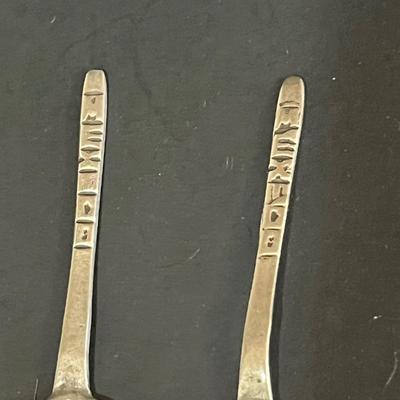 LOT 127K: Sterling Silver Serving Pieces and Accessories