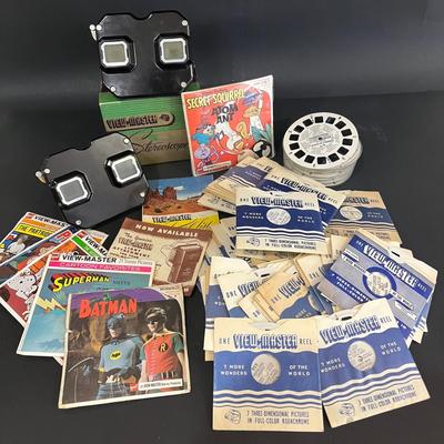 LOT 129K: Vintage Sawyer View Masters with Dozens of Reels