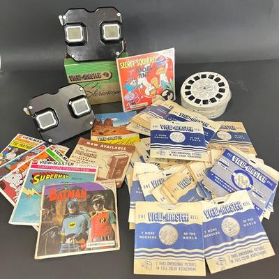 LOT 129K: Vintage Sawyer View Masters with Dozens of Reels