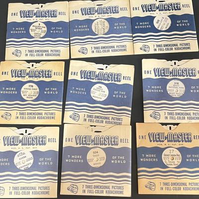 LOT 129K: Vintage Sawyer View Masters with Dozens of Reels