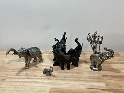 5 Metal Elephants