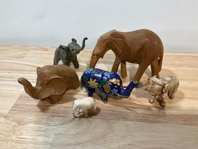 6 Small Elephants