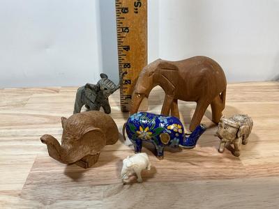 6 Small Elephants