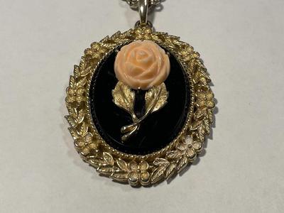 Vintage Mid-Century Preowned Avon Reversable Onyx/Mirror/Faux Coral Fashion Necklace on a 32" Gold-tone Chain in Very Good Condition...