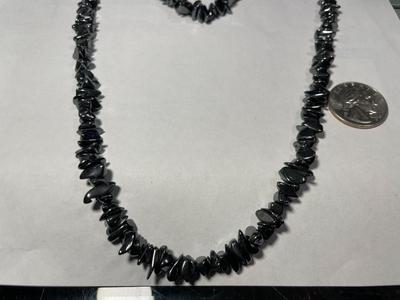 Vintage Preowned Hardly Worn 36" Chip Bead Hematite Necklace in Very Good Condition as Pictured. FREE DOMESTIC SHIPPING.