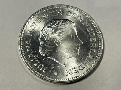 Netherlands 1970 Brilliant Uncirculated 10 Gulden Silver Coin KM#195 as Pictured. FREE DOMESTIC SHIPPING.
