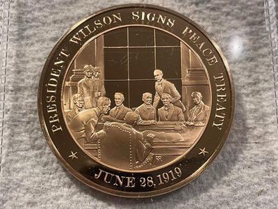 1919 PRESIDENT WILSON SIGNS PEACE TREATY FRANKLIN MINT PROOF BRONZE MEDAL (MEDAL #30). FREE DOMESTIC SHIPPING.
