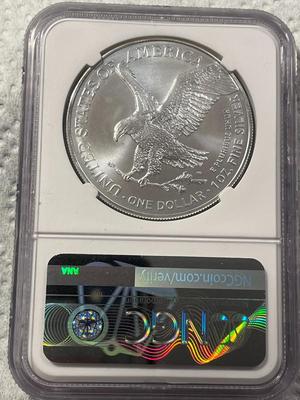 NGC CERTIFIED 2022 MS69 EAGLE LANDING REVERSE SILVER EAGLE DOLLAR AS PICTURED. FREE DOMESTIC SHIPPING.