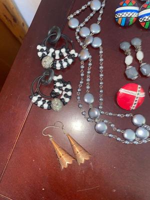 UNIQUE FASHION JEWELRY