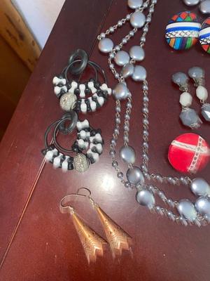 UNIQUE FASHION JEWELRY