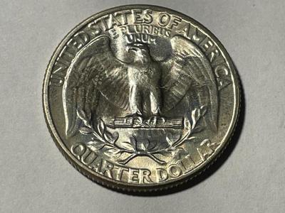1948-P BRILLIANT UNCIRCULATED CONDITION WASHINGTON SILVER QUARTER AS PICTURED. FREE DOMESTIC SHIPPING.
