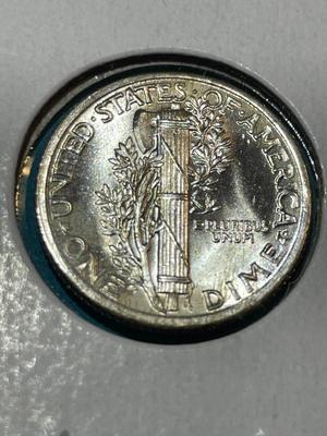 1935-P CHOICE BU CONDITION W/FULL SPLIT BANDS MERCURY SILVER DIME (COIN-3).