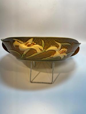 Roseville Zephyr Lily Console Bowl