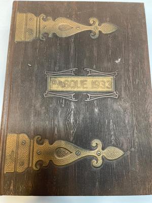 Yearbooks - 1932 The Greyhound (Yankton College) & 1933 Pasque (Northern State Teachers College)