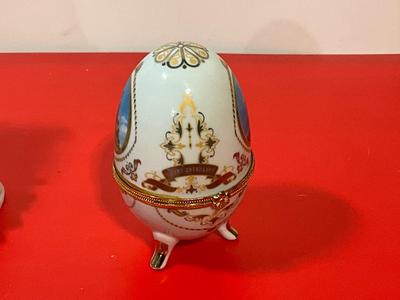 Vendi Porcelain Lady and Russian Glass egg