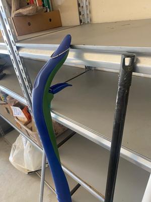 ORECK UP RIGHT VACUUM MODEL BR2251-1, BROOM, SQUEEGEE, SWIFFER, MOP & MORE