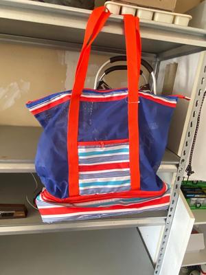 SUPER COOL PICNIC BASKET, BEACH BAG, AND NICE TOTE BAG