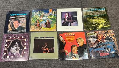 Mixed Lot of 8 Vintage Vinyl Record Albums