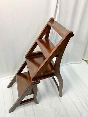 Lot P 630 Convertible Library Ladder Chair