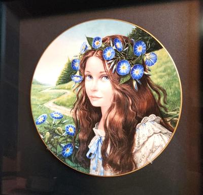 Lot #46 Patti Bannister Porcelain Plate in Shadowbox Frame