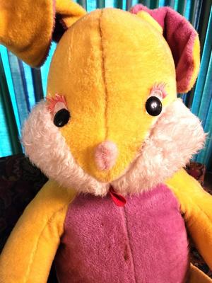 Lot #49 SCARCE Large Plush Bunny - vintage RUSHTON Piece
