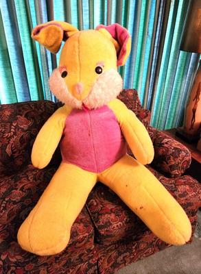 Lot #49 SCARCE Large Plush Bunny - vintage RUSHTON Piece