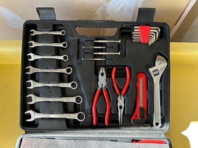 HOME REPAIR TOOL SET