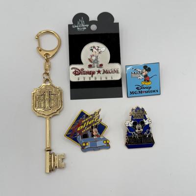 LOT 118J: Disney MGM Studios Collection - Park & Ride Trading Pins (Tower of Terror & Rock 'n' Roller Coaster) w/...