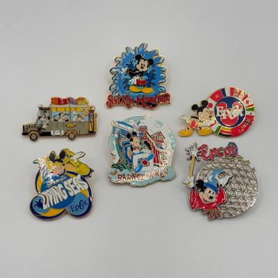 LOT 119J: Disney Trading Pins - EPCOT, Living Seas, Splash Mountain, Barnstormer & Kilimanjaro Safaris