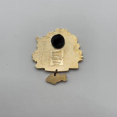 LOT 120J: Disney Trading Pins - Boardwalk Villas, All Star Resorts, Vero Beach, Hilton Head Island, Old Key West, Grand Floridian &...