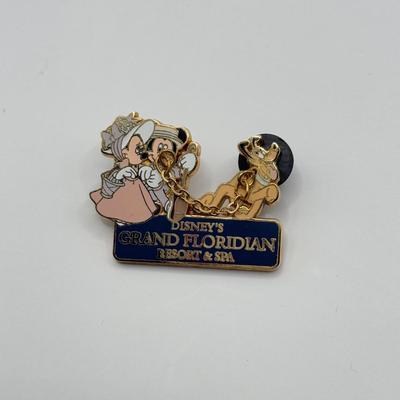LOT 120J: Disney Trading Pins - Boardwalk Villas, All Star Resorts, Vero Beach, Hilton Head Island, Old Key West, Grand Floridian &...