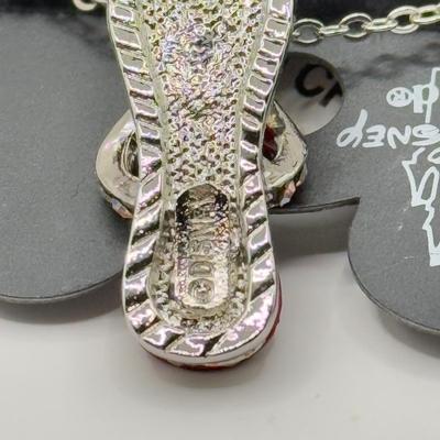 LOT 124J: Disney Christmas - 16" Flip Flop Necklace & Trading Pins - Happy Holidays Mickey and Minnie, Stitch as Santa &...