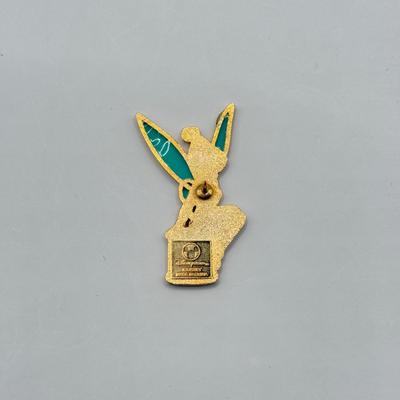 LOT 124J: Disney Christmas - 16" Flip Flop Necklace & Trading Pins - Happy Holidays Mickey and Minnie, Stitch as Santa &...