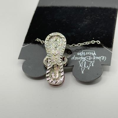 LOT 124J: Disney Christmas - 16" Flip Flop Necklace & Trading Pins - Happy Holidays Mickey and Minnie, Stitch as Santa &...