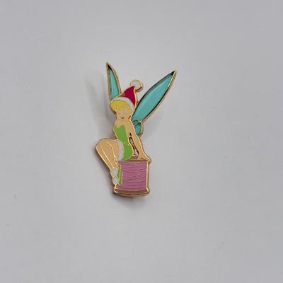 LOT 124J: Disney Christmas - 16" Flip Flop Necklace & Trading Pins - Happy Holidays Mickey and Minnie, Stitch as Santa &...