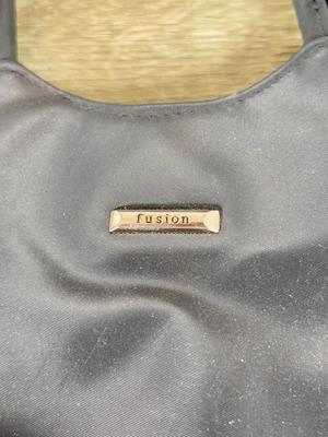 LOT 128A: Small Handbags & Purses - Kenneth Cole Reaction w/ Tag, Fusion, Jewel & More