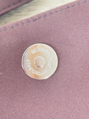 LOT 136B: Casual Purses w/ Tags - Frankie & Johnnie and Camo Fashion Bug