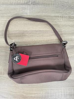 LOT 136B: Casual Purses w/ Tags - Frankie & Johnnie and Camo Fashion Bug