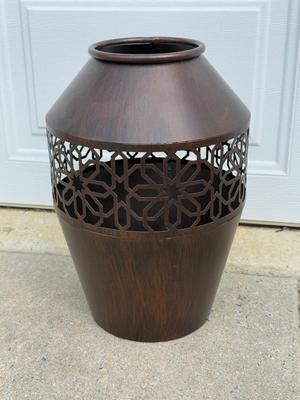 LOT 138A: Home Decor - Decorative Mirror & Metal Vase