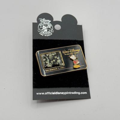 LOT 151J: Disney Mickey Mouse Trading Pins