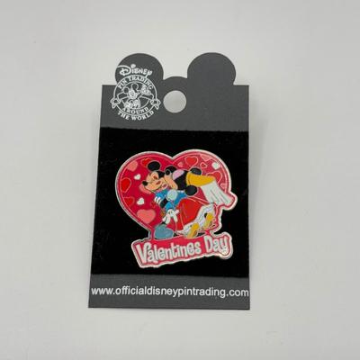 LOT 153J: Disney Mickey & Minnie Trading Pins - Mickey Proposing, Disney Fairy Tale Weddings & Valentine’s Day