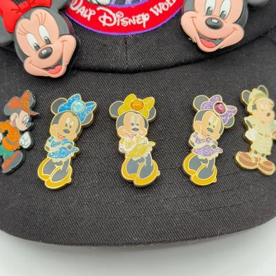 LOT 154B: Walt Disney World Pin Trading Hat w/ Collection of Disney Trading Pins