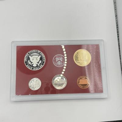 LOT 155B: 2007 United States Mint Silver Proof Set